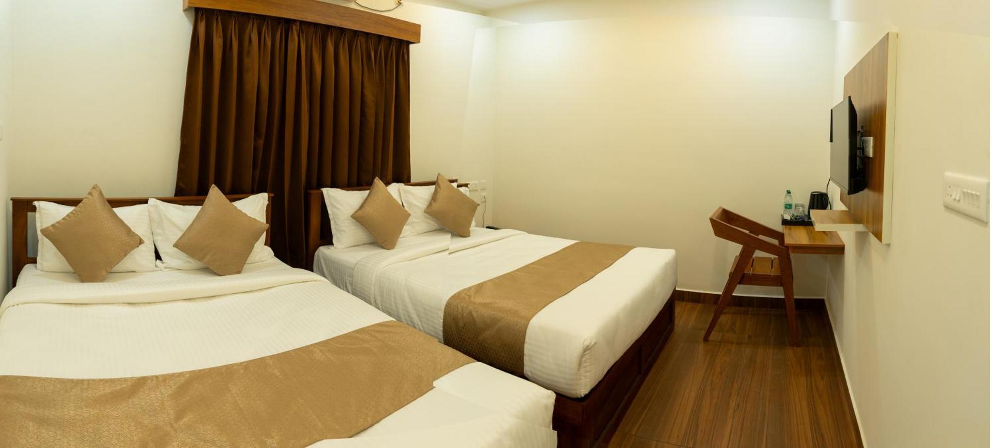 Fly View Airport Residency Hotel Nedumbassery Exterior photo